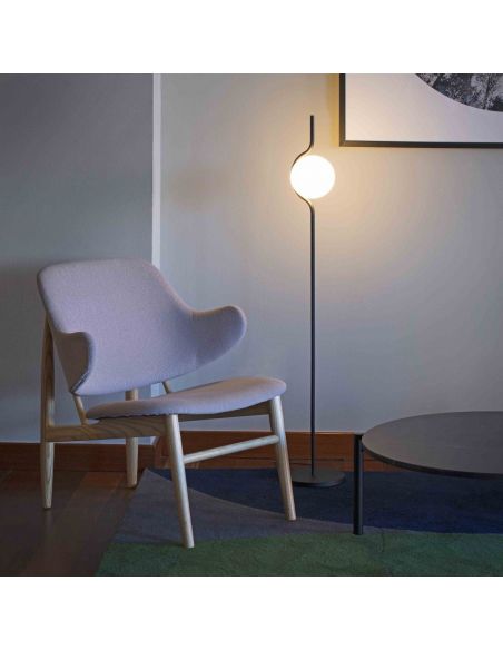 Lámparas Pie Negras de Diseño Originales