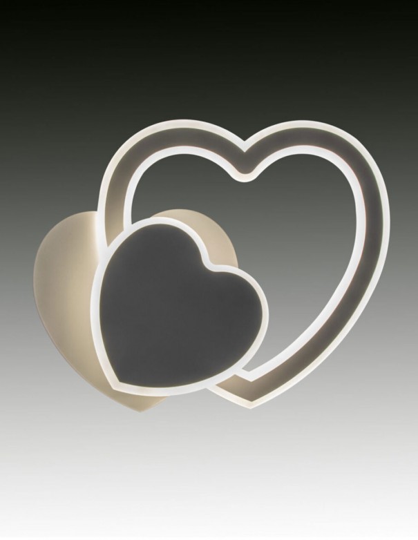Plafón de led con forma de corazón barato.
