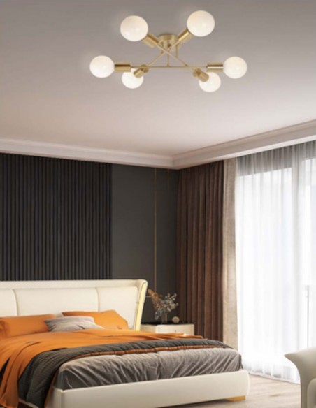 Lámpara plafón tipo retro dorada.