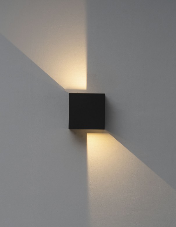 Davos XL Aplique Exterior Mantra 4000K