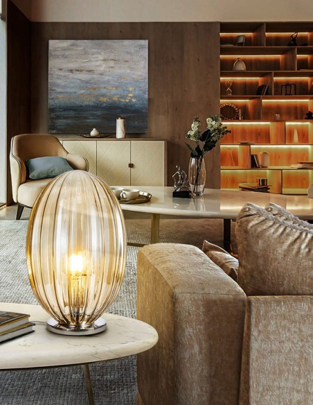 Ovila, lámpara de mesa tulipa coñac