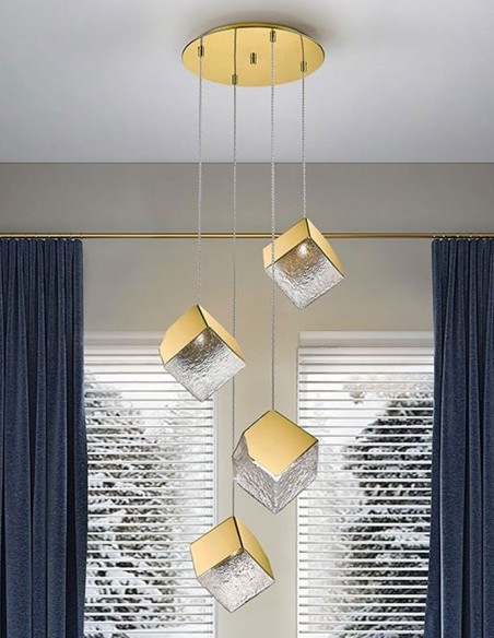 Lámpara Priscila 4 alturas dorada