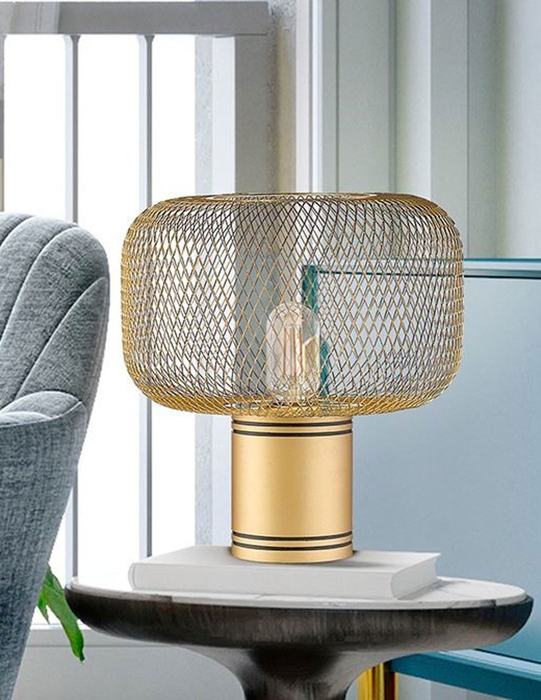 L mpara de mesa Osiris Oro. Env o gratis precio m nimo Luz Sevilla