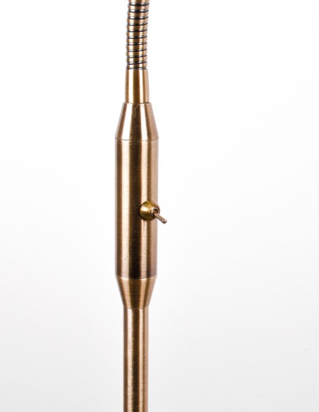 Pies de salón con interruptor incorporado