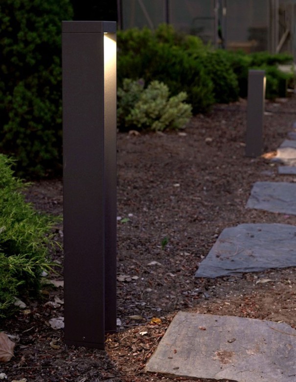 Baliza de suelo gris antracita