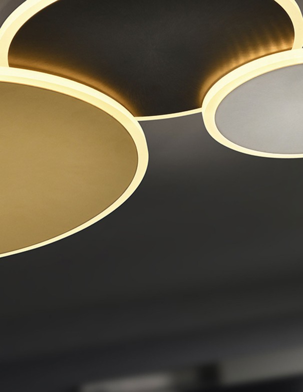 Plafón blanco, negro y oro Unbra