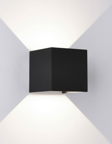 Davos Aplique Negro Exterior Mantra 3000K