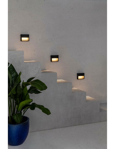 Aplique Gris para Instalación en Escaleras