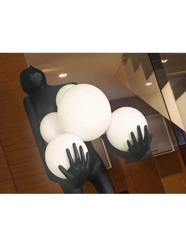 La Carga Figura de Schuller Gran Formato