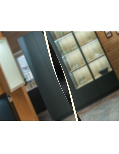 Twist, Lámpara de Pie negro Schuller