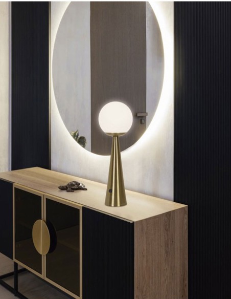 Lámpara sobremesa cono dorado con bola