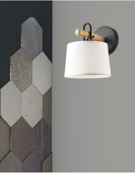 Apliques modernos negros con pantalla