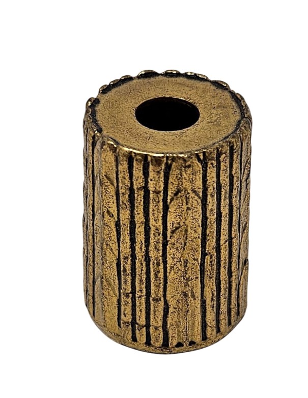 Cuello de Bronce Hueco